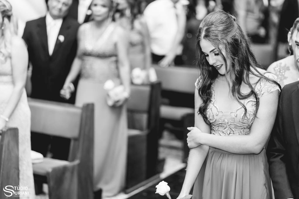 cunhada emocionada com o casamento