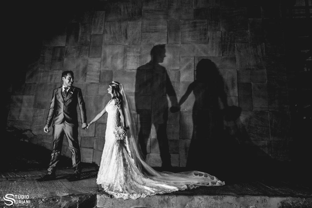 fotografo criativo de uberlandia usando a sombra do casal na fotografia