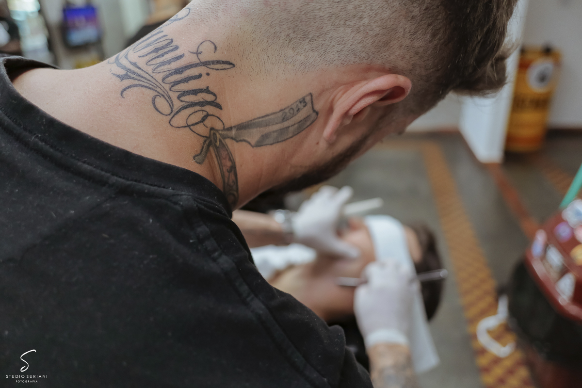 Fazer a barba no dia do casamento noivo 