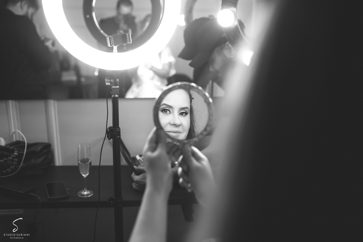 Espelho para fotos no making of da noiva 