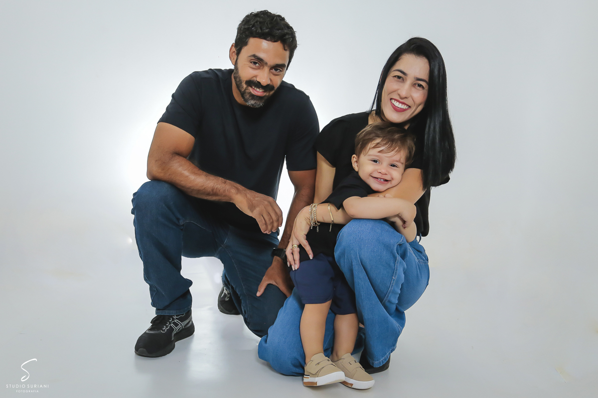família fazendo ensaio fotográfico em Uberlândia