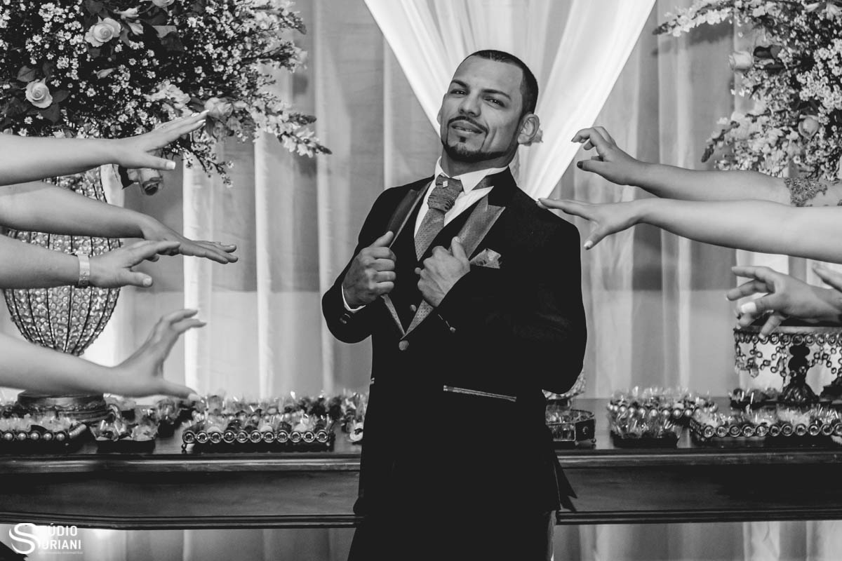 madrinhas tetando pega o noivo