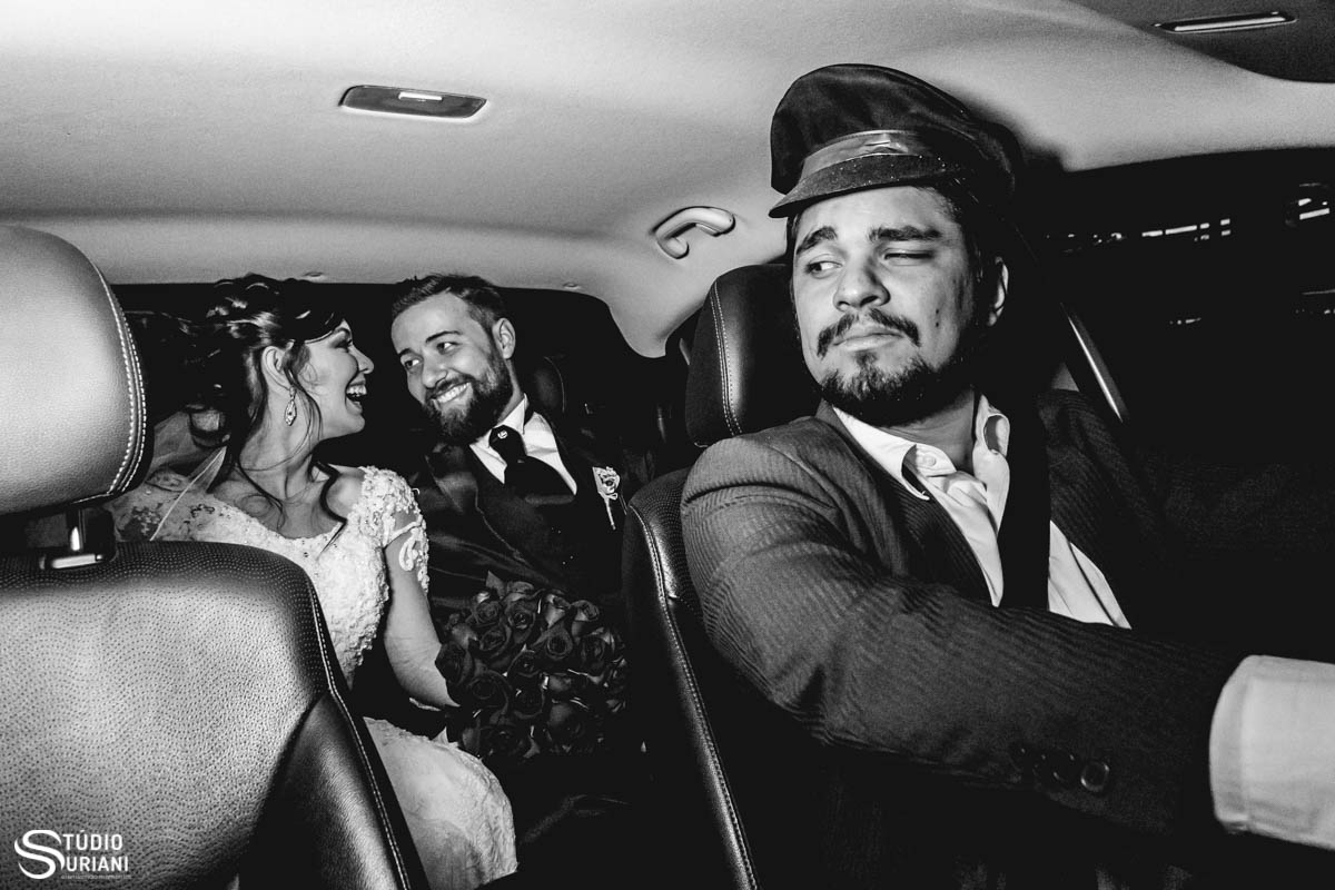 fotografo de casamento de Uberlândia faz foto do casal crescem casados com seu amigo de chofer