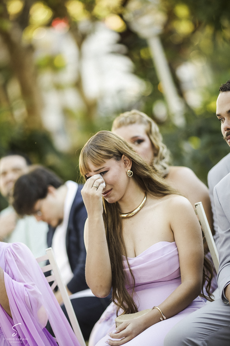 Casamento-católico-Araguari-Uberlândia-Uberaba-Monte-Alegre-Ituiutaba-Itumbiara-Prata-Centralina-Consagrado-nossa-senhora-rito-tridentino-sacramento-matrimônio-celebração-missa-Vestido-Buque-decoração-restaurante-salão-Sapato-noiva-noivo-barvearia-foto
