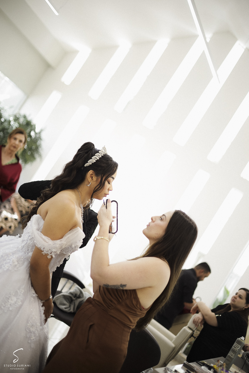 Casamento-católico-Araguari-Uberlândia-Uberaba-Monte-Alegre-Ituiutaba-Itumbiara-Prata-Centralina-Consagrado-nossa-senhora-rito-tridentino-sacramento-matrimônio-celebração-missa-Vestido-Buque-decoração-restaurante-salão-Sapato-noiva-noivo-barvearia-foto