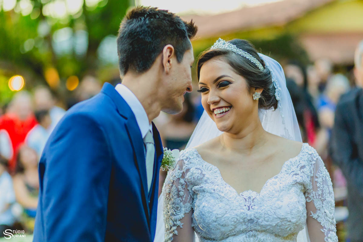 Alegria do casamento de Michelle e Phorbens 