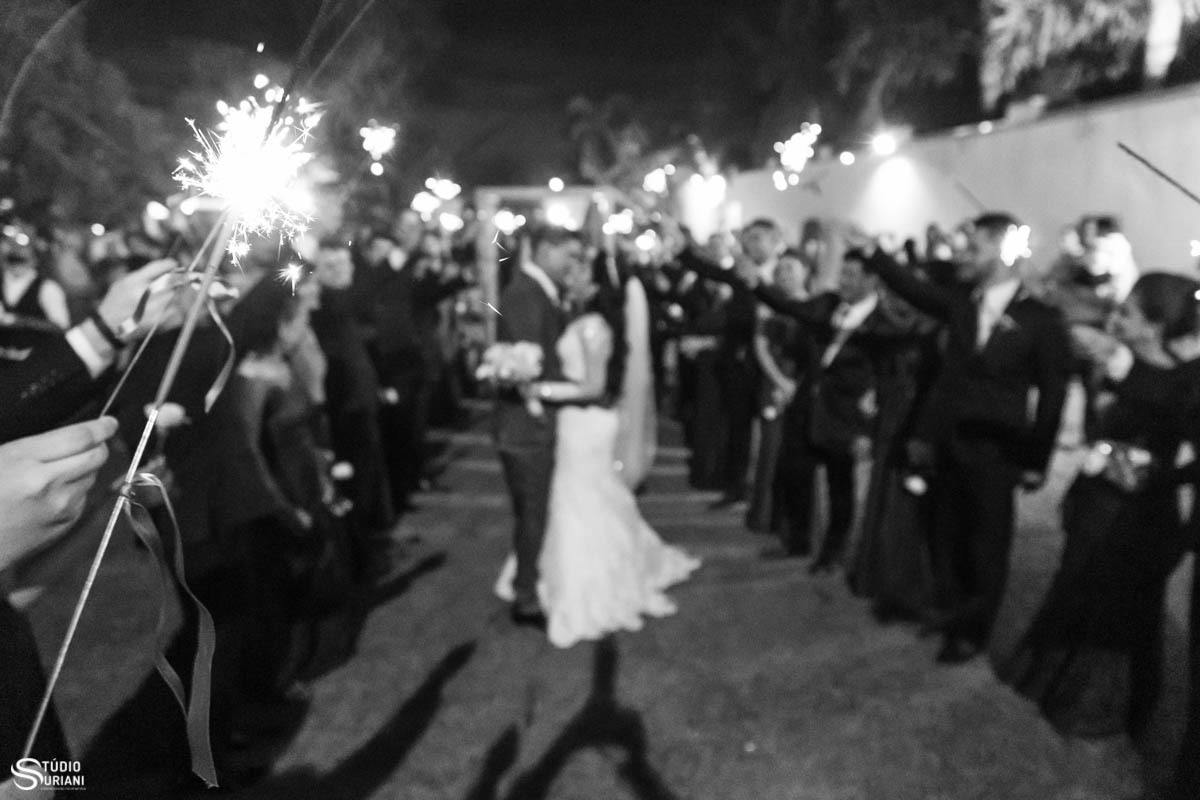 Saída dos noivos com Spark 