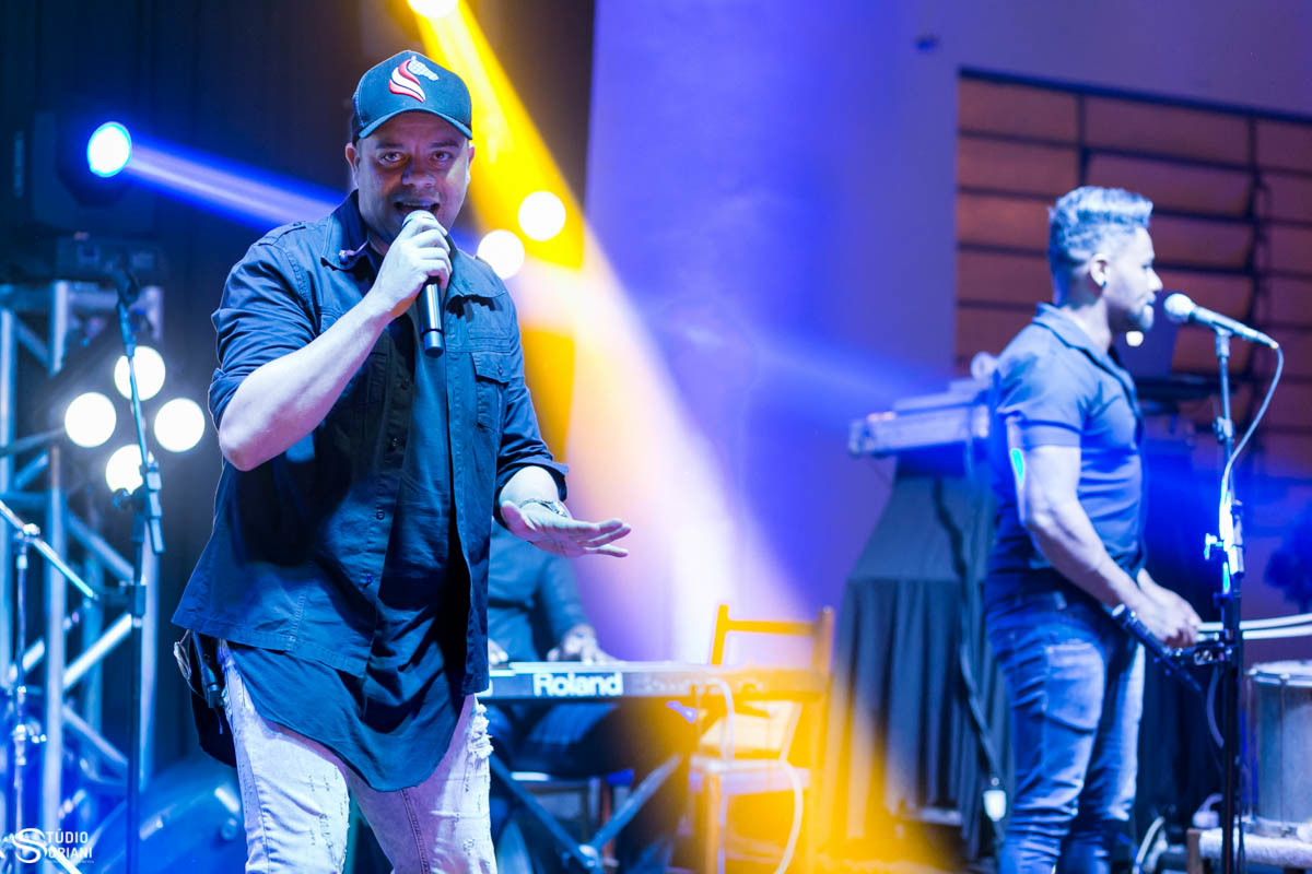 Banda D'Corpo Inteiro tocando em casamento em Garibaldi RS