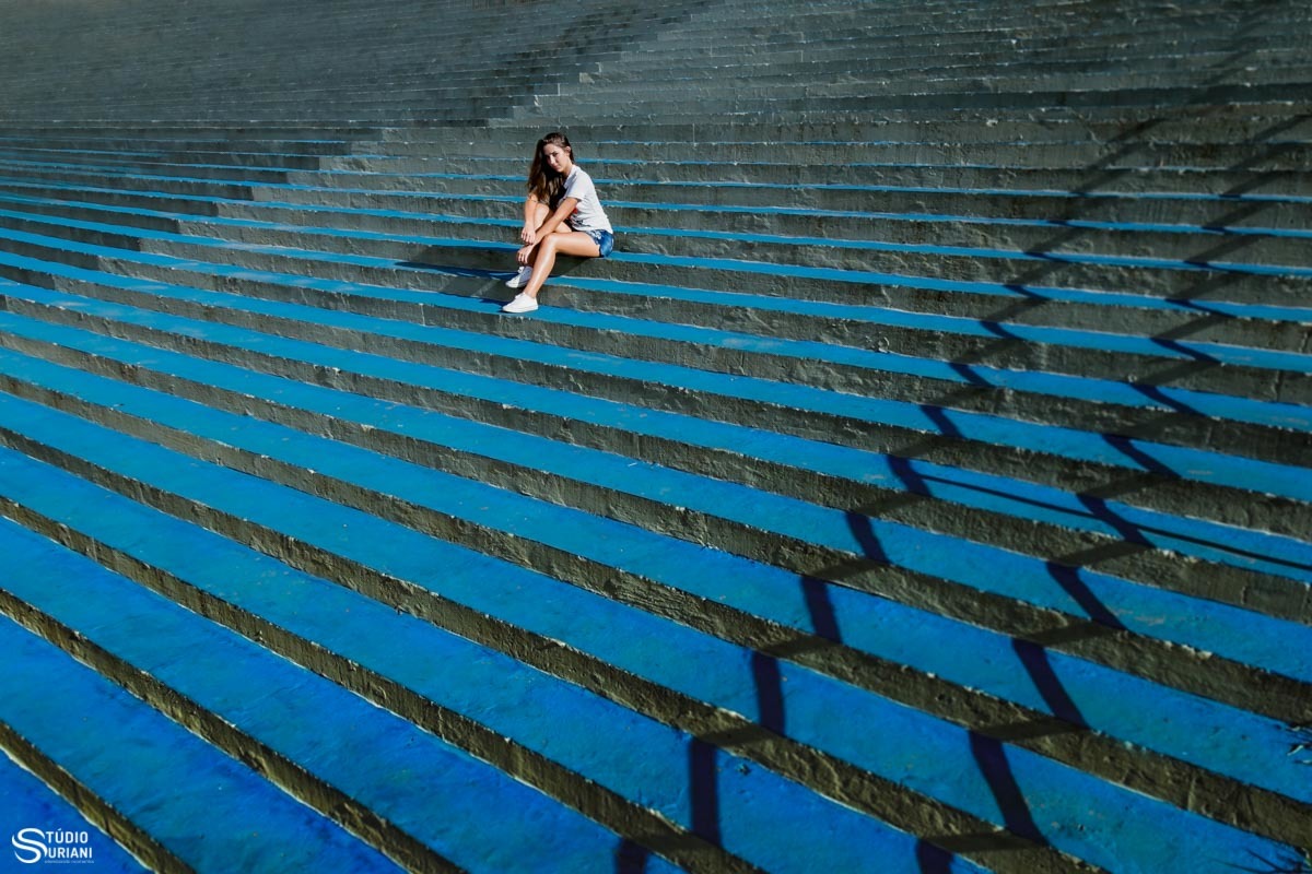 Criatividade com linhas no book da debutante Ana