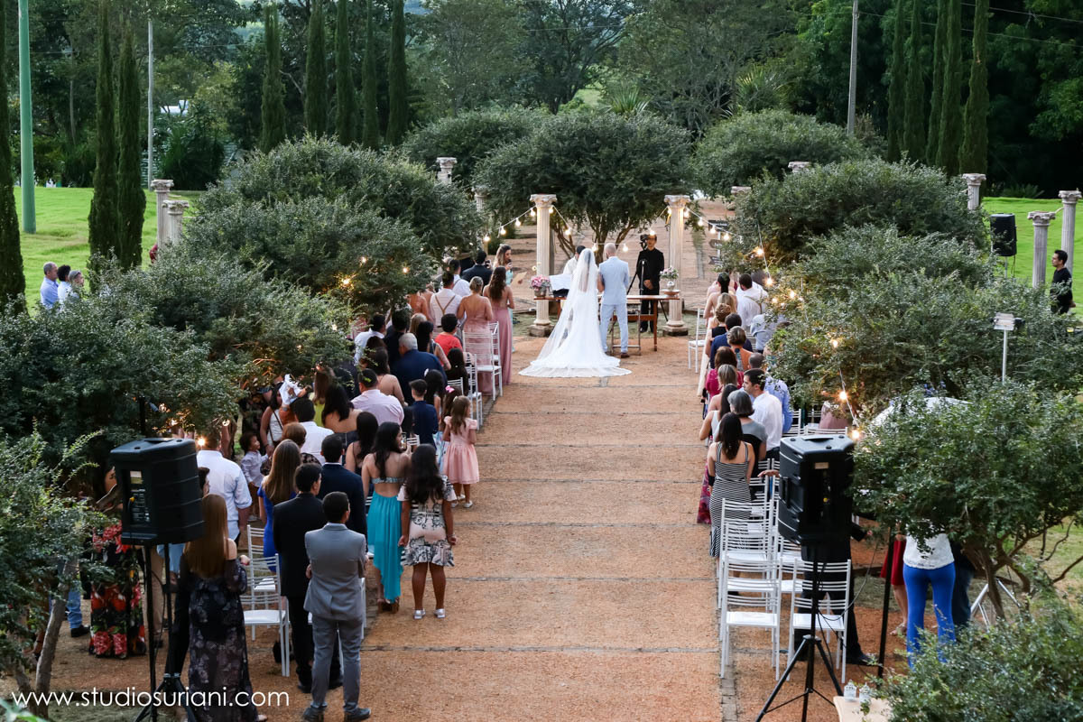 Lindos locais com jardim para casamento ao ar livre