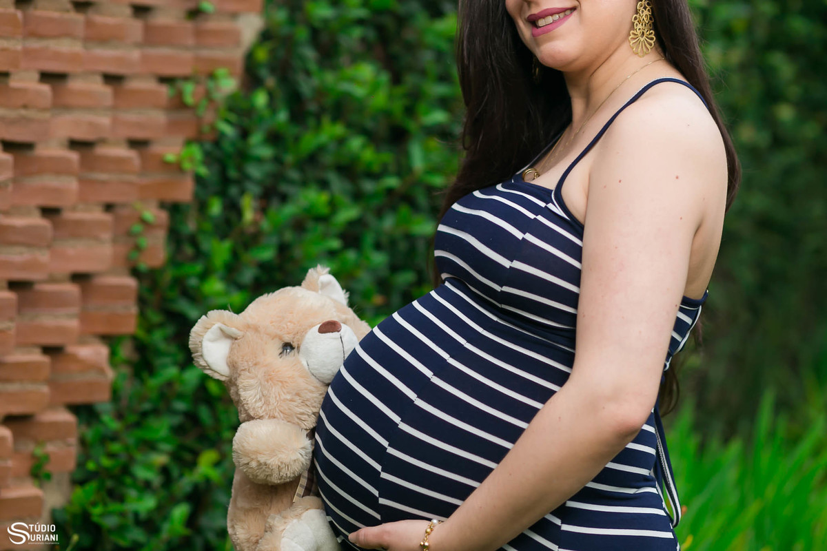 Ensaio de gestante com ursinho 