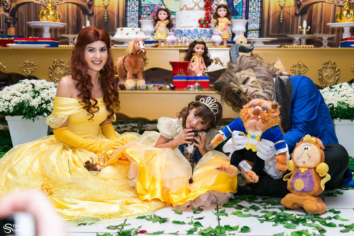 Fotos com Bela e a Fera