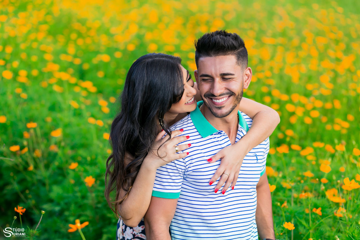 Dê um lindo ensaio externo para seu namorado ou namorada e eternize o começo da linda história de vocês em Uberlândia