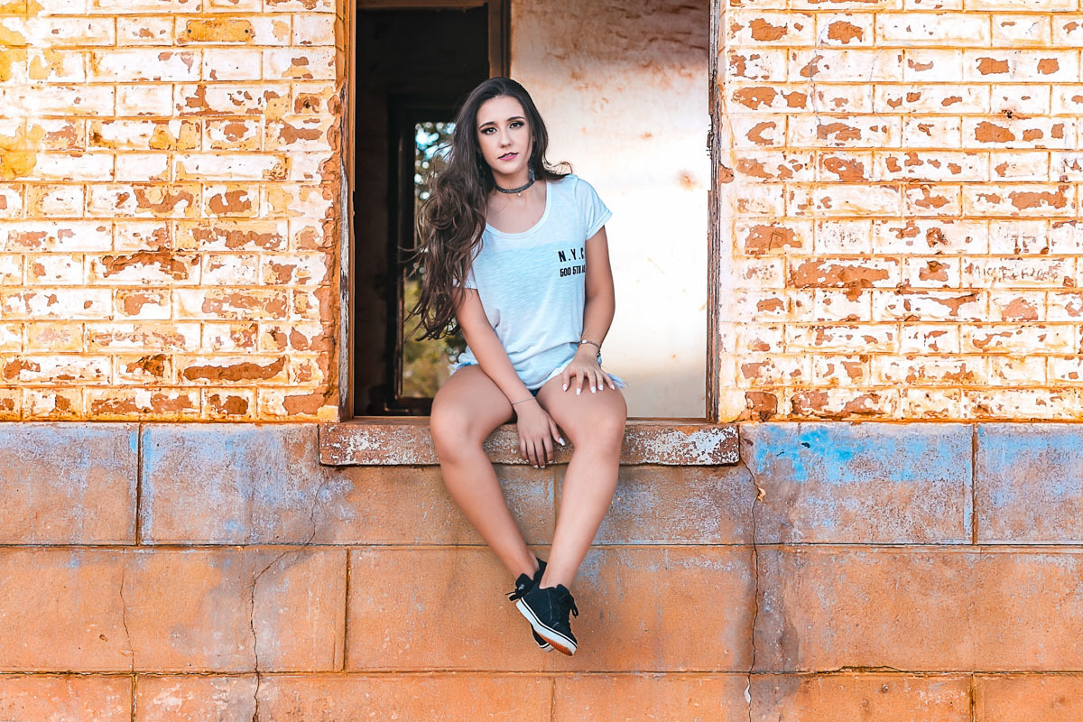 Melhor fotógrafa de boom de 15 anos com fotos que transmitem sentimento e a realidade da debutante