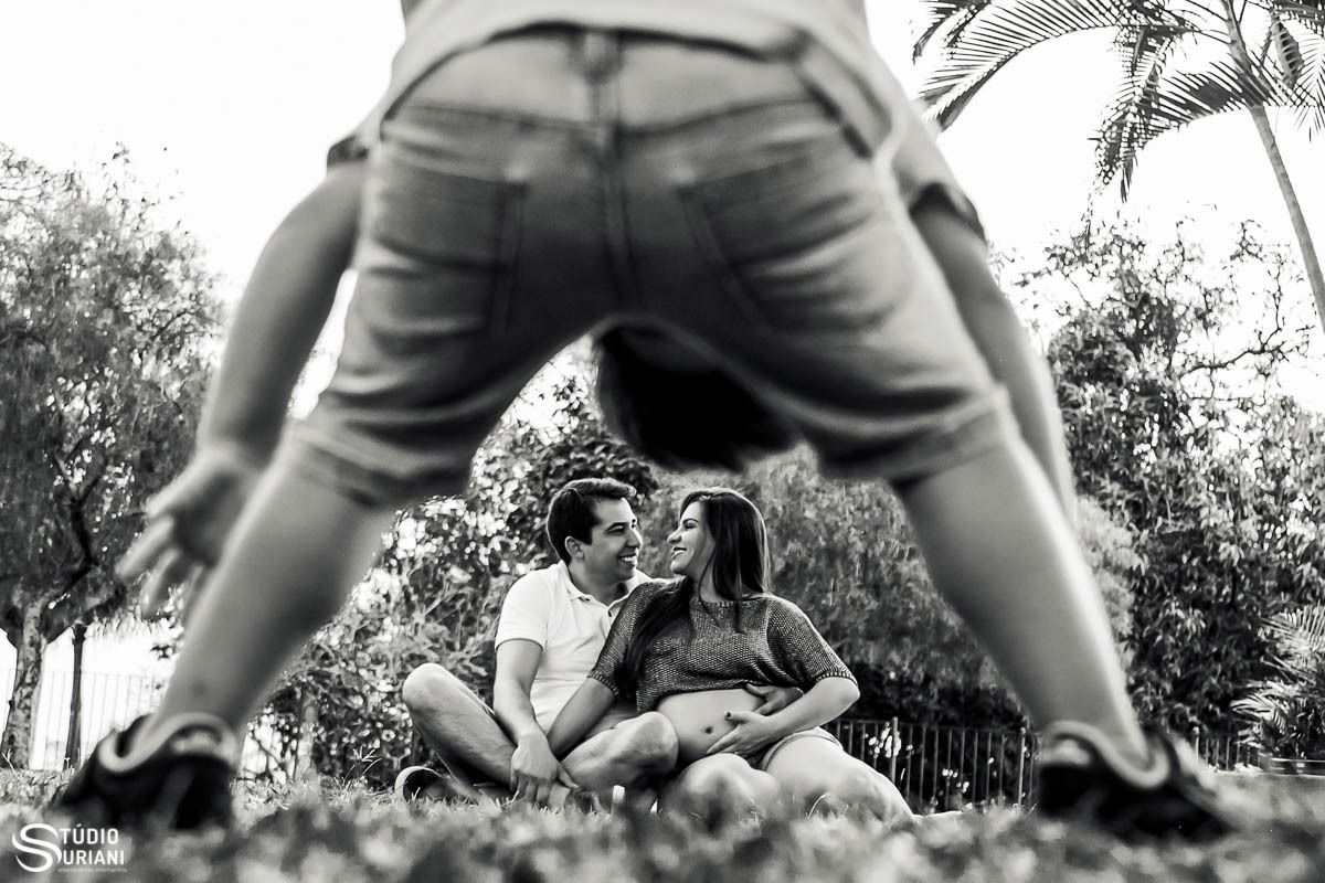 Fito criativa do fotógrafo Rogério Suriani no ensaio de família da gestante em Uberlândia 