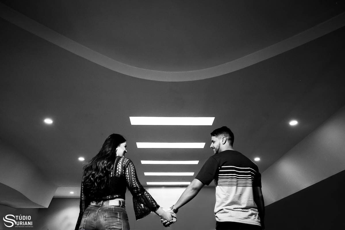 Fotógrafo de Uberlândia faz ensaio fotográfico antes do casamento no Center Shipping Uberlândia