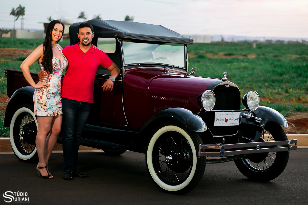 Placas personalizadas para carro em casamento e ensaio pré- casamento em Uberlândia 