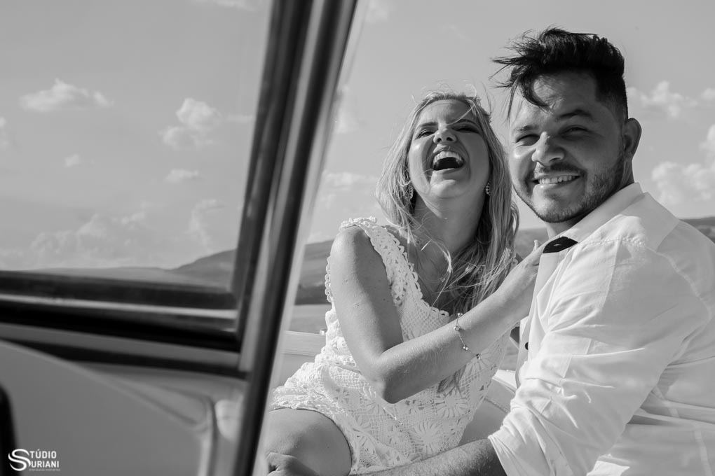 divertida sessão fotográfica pre casamento em capitólio