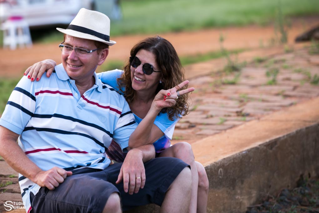 foto dos pais no ensaio fotográfico da debutante izabela