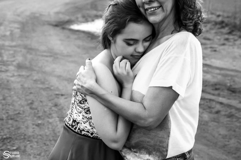 chamgo da mãe durante ensaio da debutante izabela