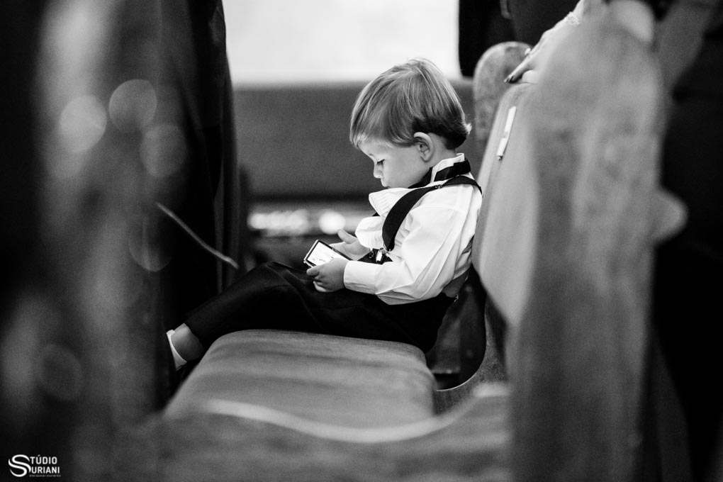 celular durante do casamento