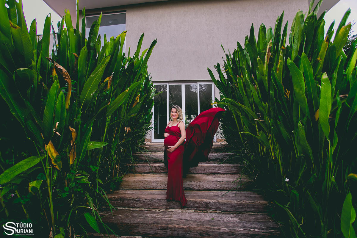 Foto com vestido viando do fotógrafo Rogério Suriani de Uberlândia 