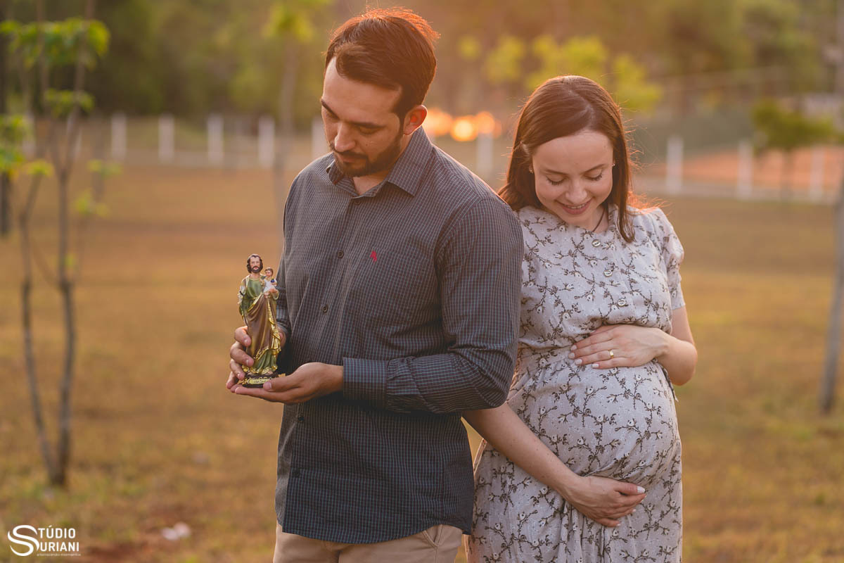 Foto com imagem de São José, a escolha do nome de um filho é muito importante 