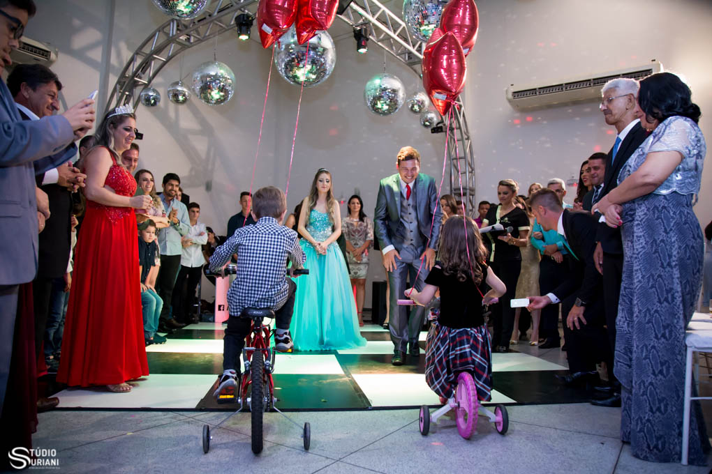 entrada do sapatinho da debutante deferenciado