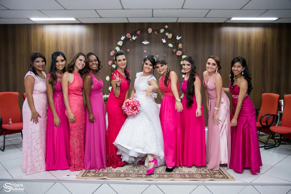madrinhas com vestido cor de rosa
