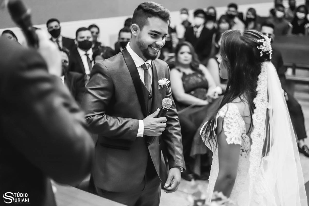 O dia certamente chegou mais rápido do que vocês pensavam. Um dia que desejaram muito, um sonho que queriam ver concretizado e que agora se cumpriu na realização do seu matrimônio.

O namoro não é mais que uma preparação, não só para este nobre momento, c