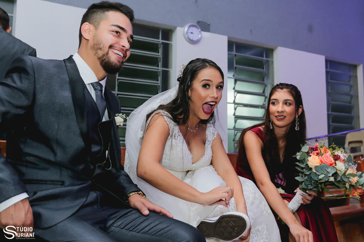 O dia certamente chegou mais rápido do que vocês pensavam. Um dia que desejaram muito, um sonho que queriam ver concretizado e que agora se cumpriu na realização do seu matrimônio.

O namoro não é mais que uma preparação, não só para este nobre momento, c