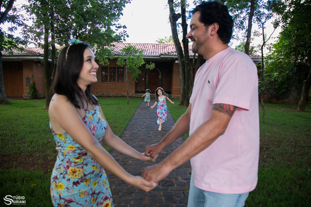 brincando com o papai e mamae