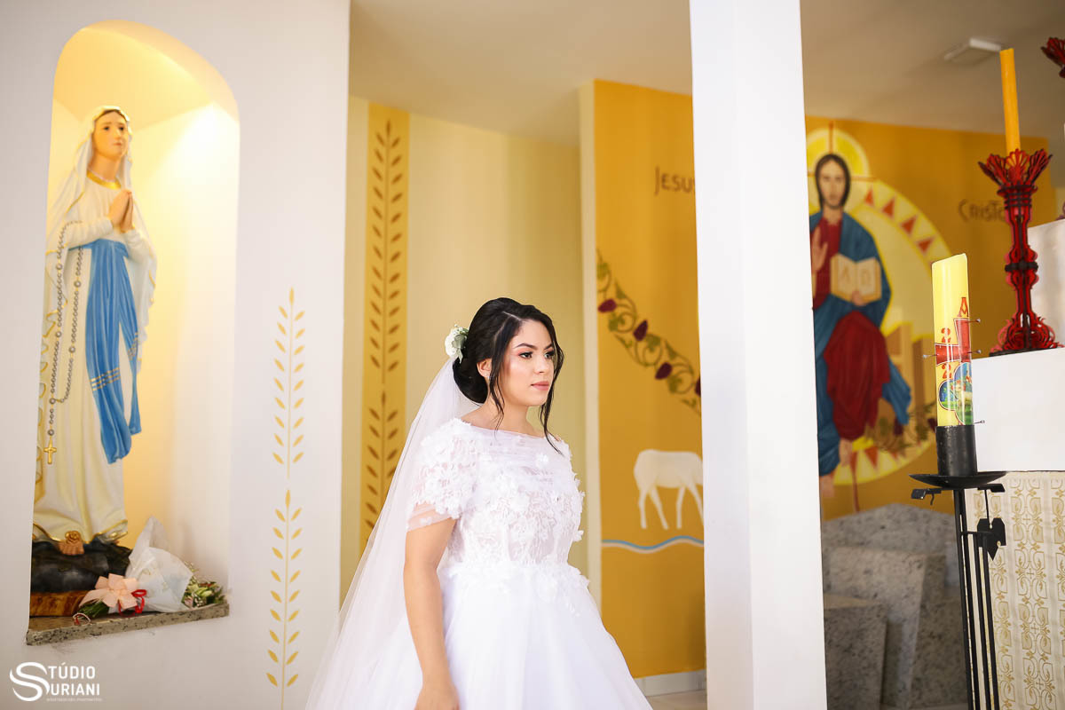 Noiva com nossa senhora de lourdes 