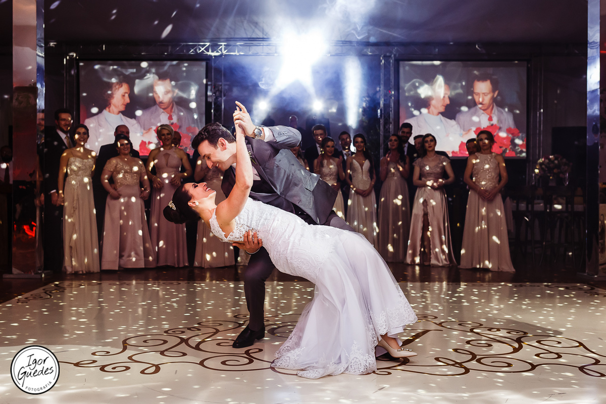casamento bento gonçalves, josiane e Emerson, Clube botafogo, igreja cristo rei, igor guedes fotografia.