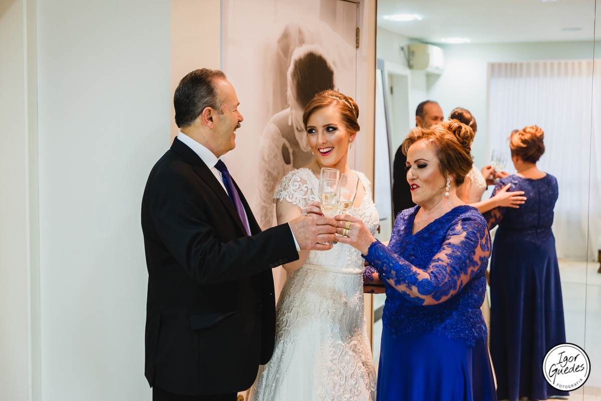 Igreja santo Antonio Bento gonçalves, elaine beleza, igor guedes fotografia, casamento na serra gaúcha, fotografo de casamento