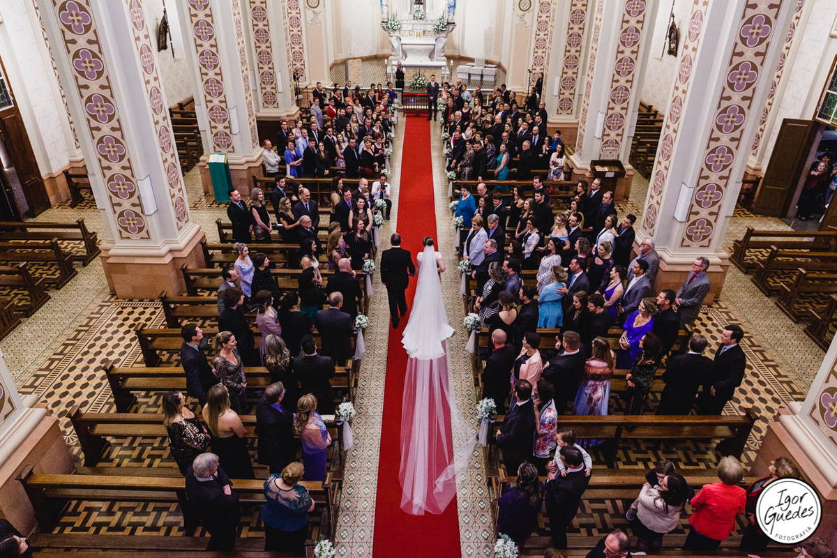 Igreja santo Antonio Bento gonçalves, elaine beleza, igor guedes fotografia, casamento na serra gaúcha, fotografo de casamento