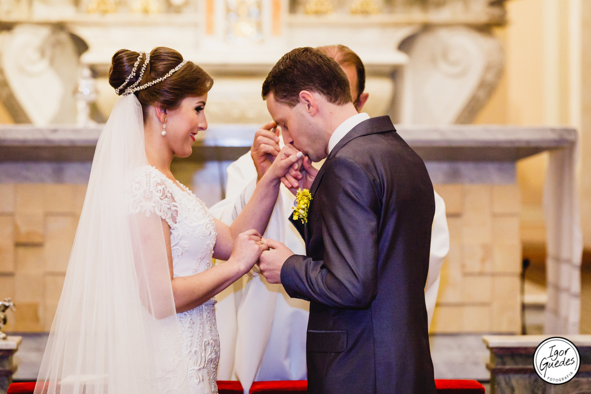 Igreja santo Antonio Bento gonçalves, elaine beleza, igor guedes fotografia, casamento na serra gaúcha, fotografo de casamento