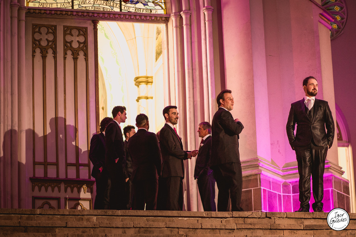 Casamento Daniele e Tiago, em Garibaldi, serra gaúcha. Fotografia realizada por Igor Guedes e equipe. A cerimonia foi realizada na igreja matriz Sao Pedro, e o ensaio na ruas da linda garibaldi.