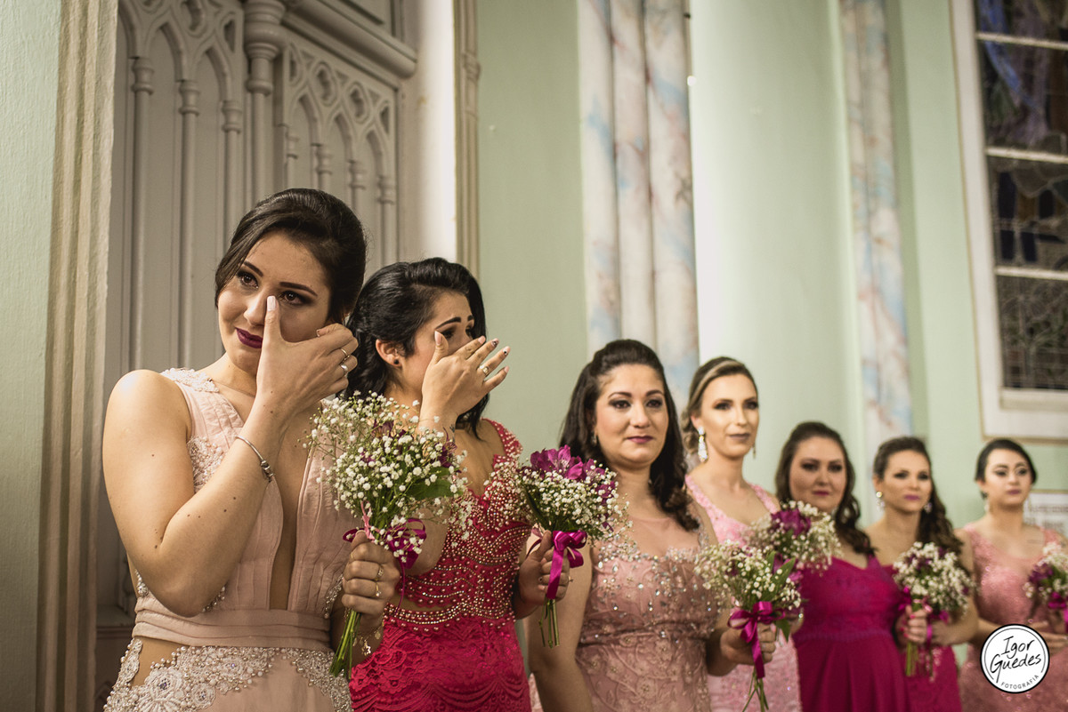 Casamento Daniele e Tiago, em Garibaldi, serra gaúcha. Fotografia realizada por Igor Guedes e equipe. A cerimonia foi realizada na igreja matriz Sao Pedro, e o ensaio na ruas da linda garibaldi.