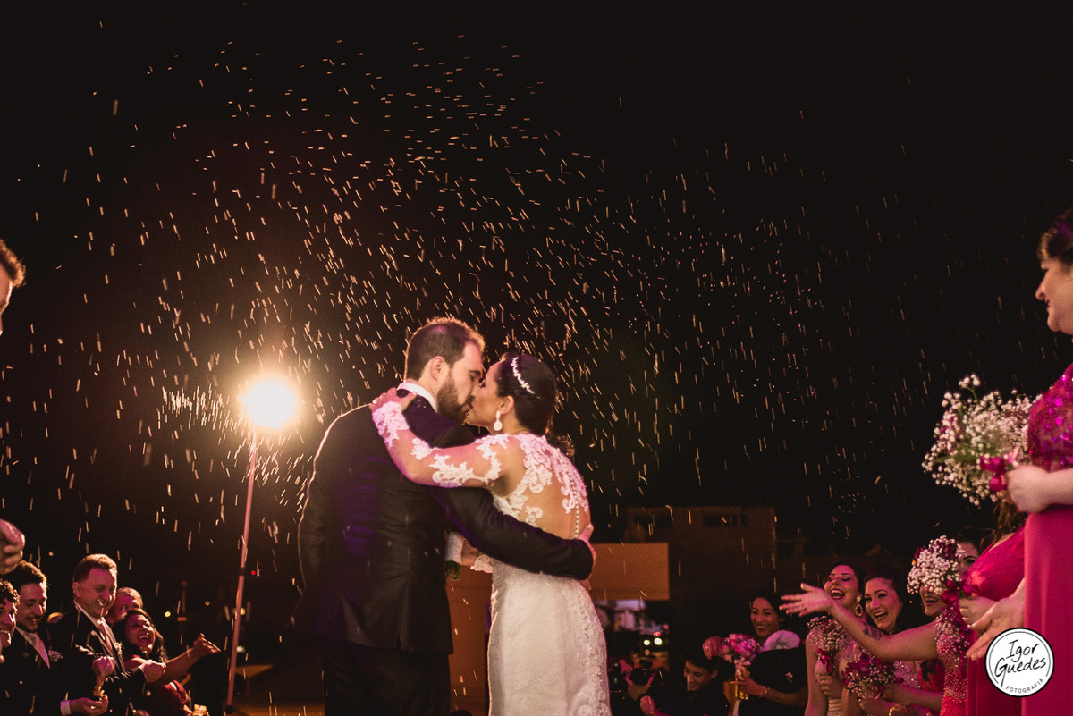Casamento Daniele e Tiago, em Garibaldi, serra gaúcha. Fotografia realizada por Igor Guedes e equipe. A cerimonia foi realizada na igreja matriz Sao Pedro, e o ensaio na ruas da linda garibaldi.