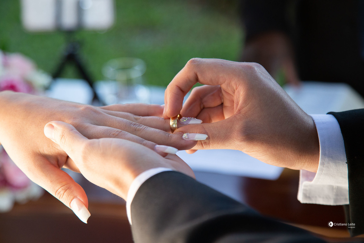 alianças noivos