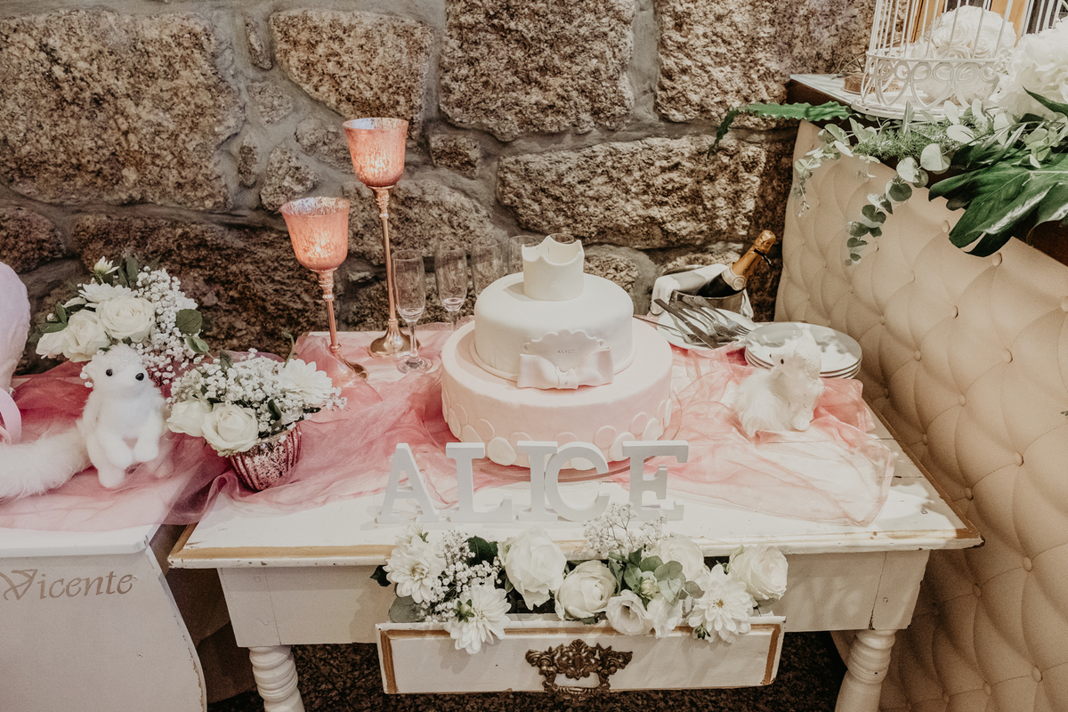 decoração, mesa do bolo, batismo