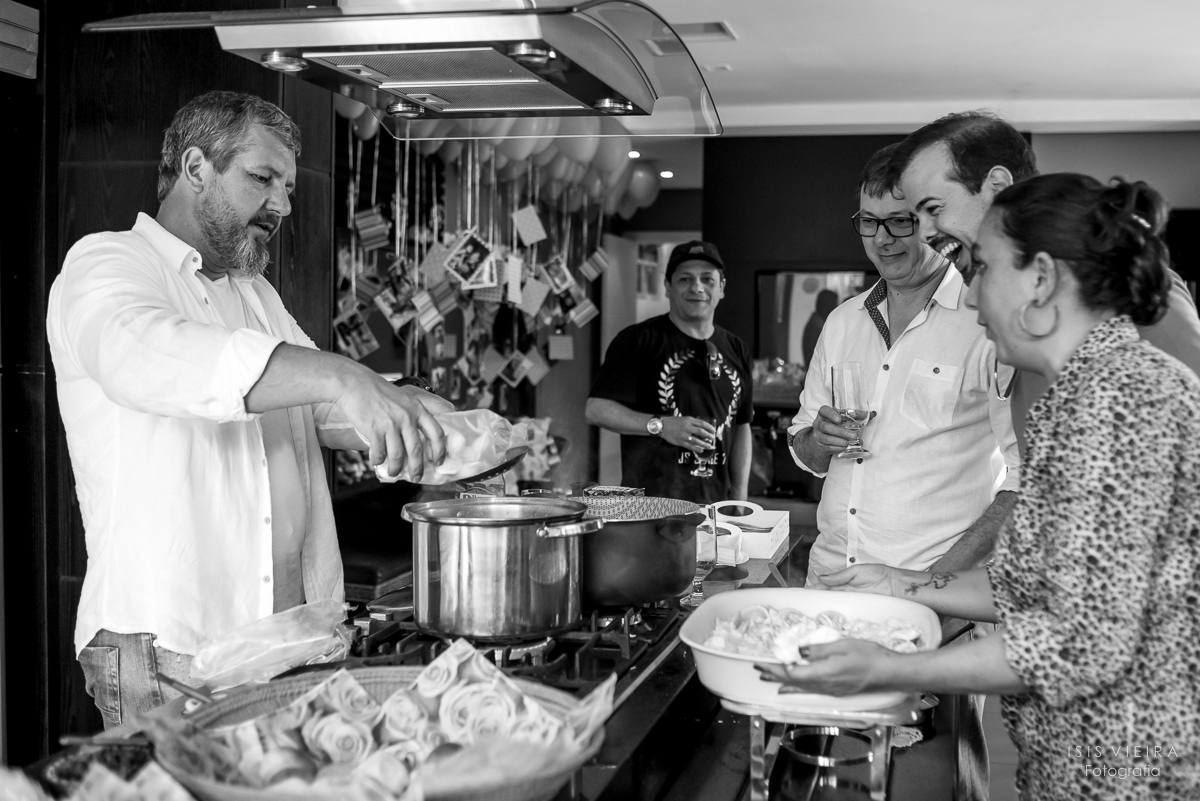 convidados servindo o almoço, festa infantil, SC, florianopolis