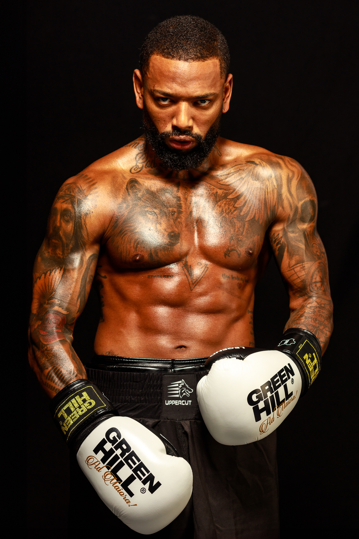 fotografia em estudio com beautydish pelo fotografo de moda paulo henrique lima do mc nego do borel na barra da tijuca jardim oceânico