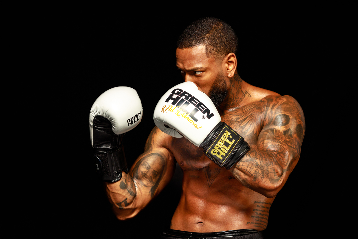 fotografia comercial para divulgação de luta do nego do borel com o mc gui em 2024 nojardim oceanico barra da tijuca pelo fotografo paulohlima