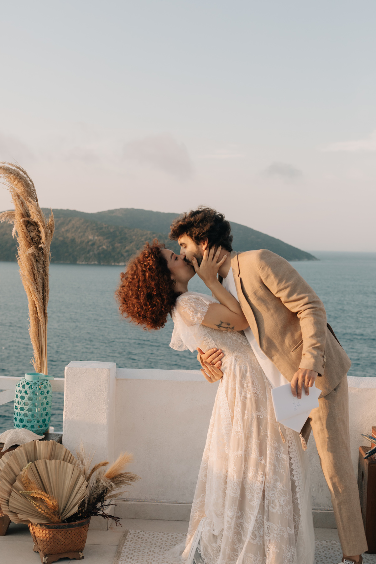 denise-jonatas-elopement-casamento-casa-mykonos-arraial-do-cabo-buzios-cabo-frio-rio-das-ostras-destination-weeding-casa-grega-pontal-do-atalaia-casar-em