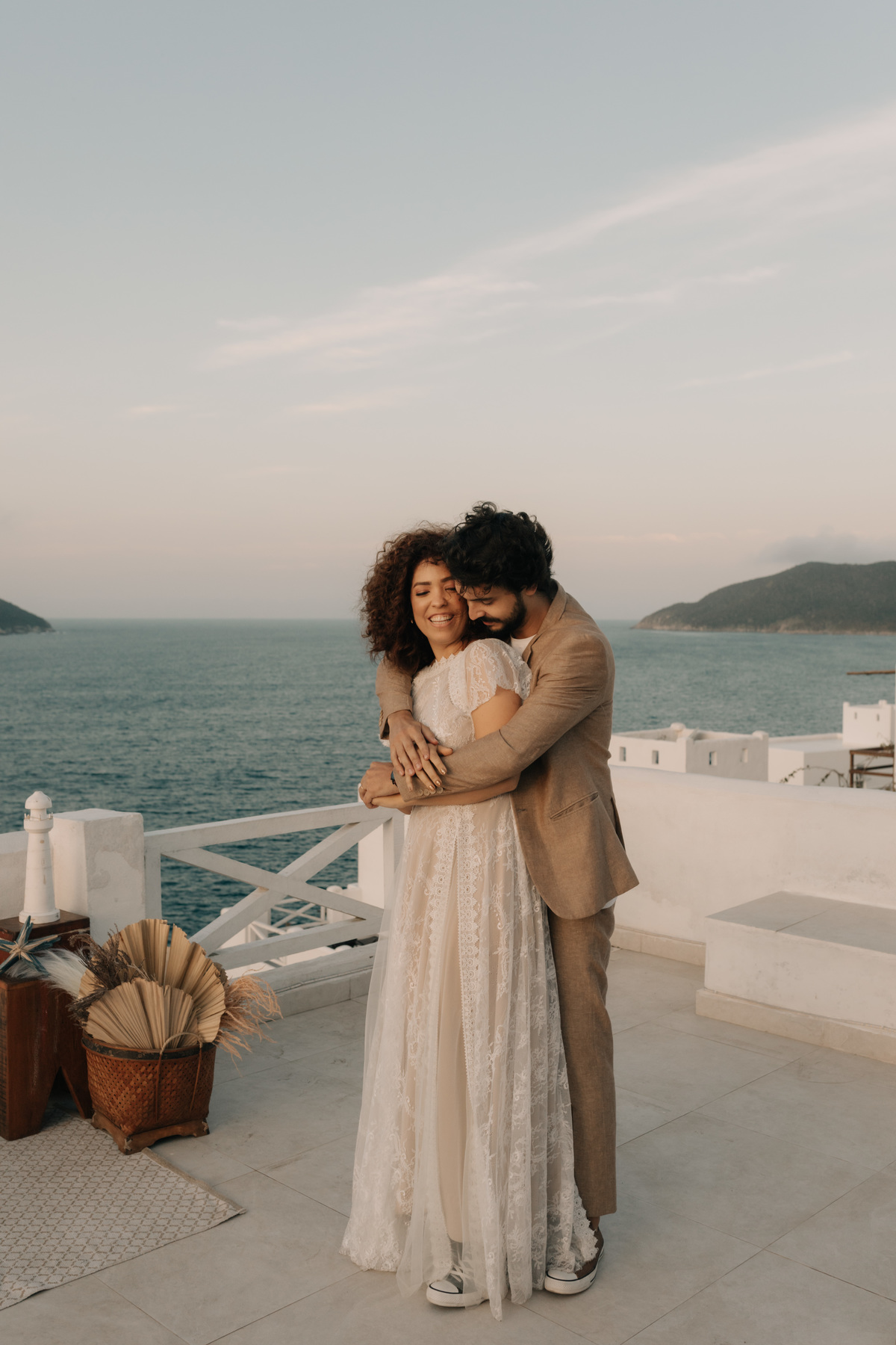 denise-jonatas-elopement-casamento-casa-mykonos-arraial-do-cabo-buzios-cabo-frio-rio-das-ostras-destination-weeding-casa-grega-pontal-do-atalaia-casar-em