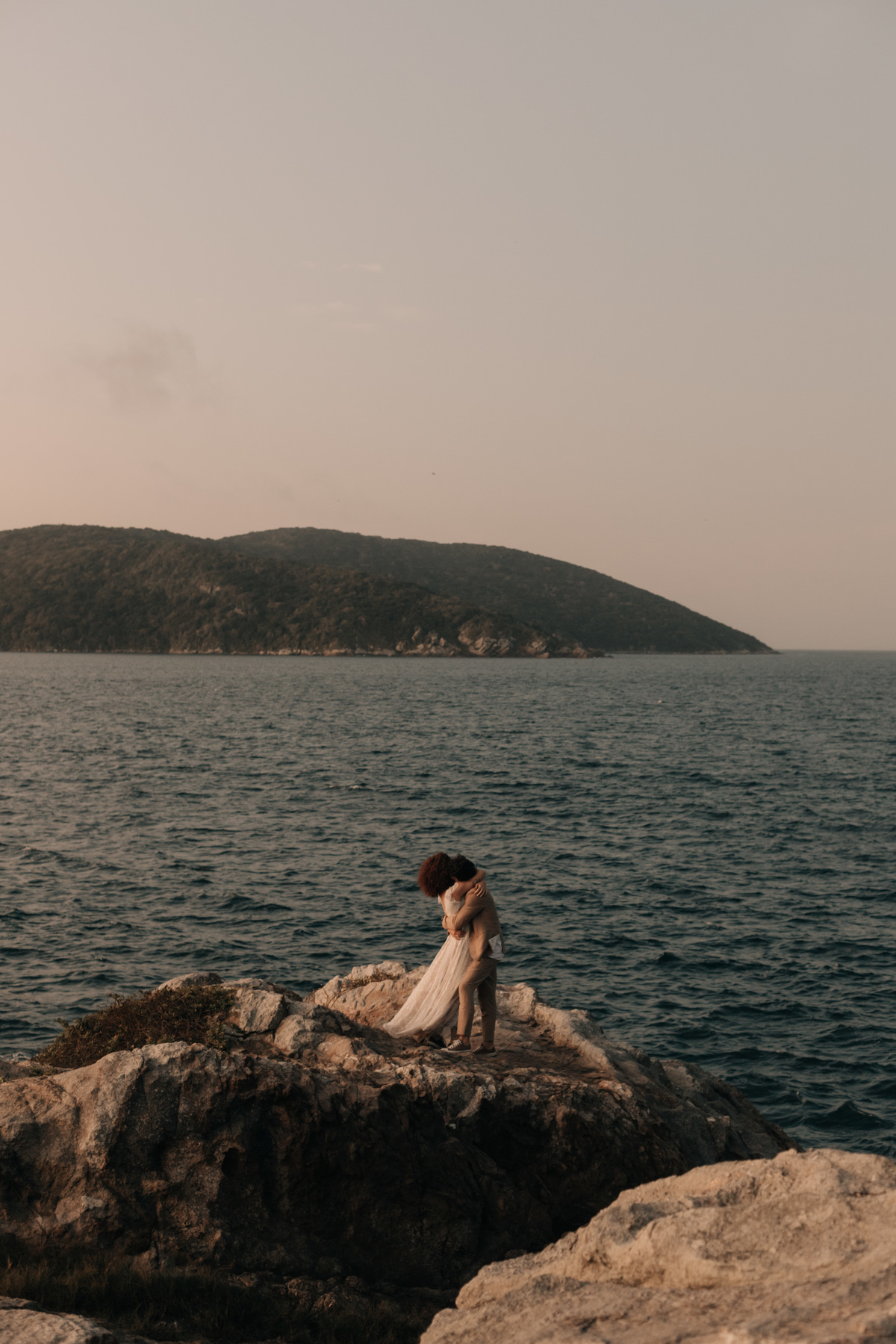denise-jonatas-elopement-casamento-casa-mykonos-arraial-do-cabo-buzios-cabo-frio-rio-das-ostras-destination-weeding-casa-grega-pontal-do-atalaia-casar-em