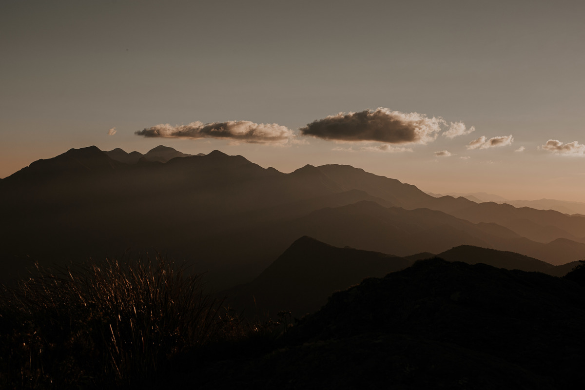 casamento elopement  na montanha pico das agulhas negras itatiaia