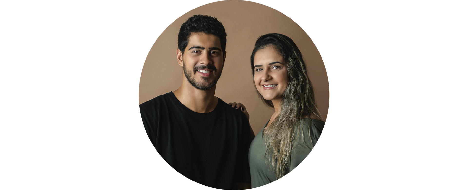 Sobre João e Marina - Fotografia Newborn, Ensaio Gestante e Acompanhamento de Bebês